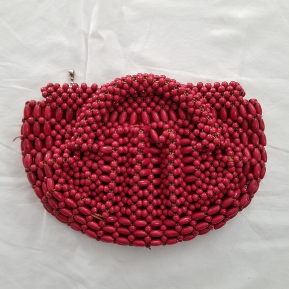 Vintage Czechoslovakian Wood Bead Purse - Picture 3 of 10